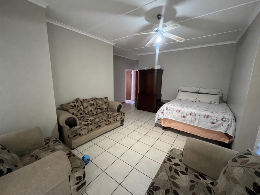 3 Bedroom Property for Sale in Flora Park Northern Cape